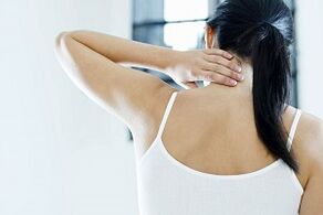 causas y síntomas de la osteocondrosis cervical